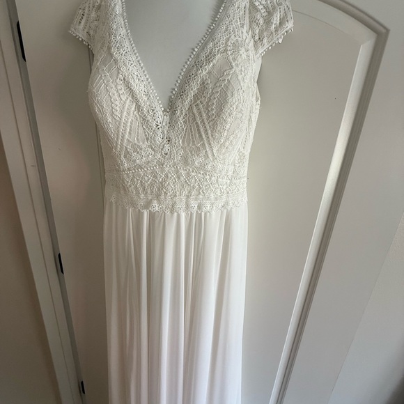 Elegant Wedding Dress